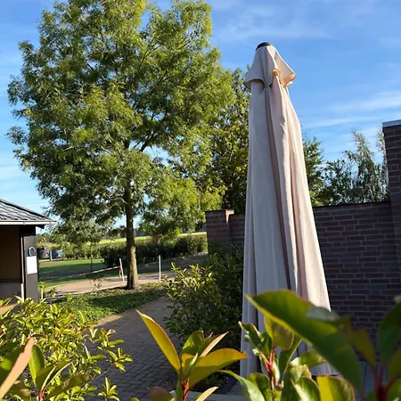 Ferienhaus Kempenhuisje No 6 *